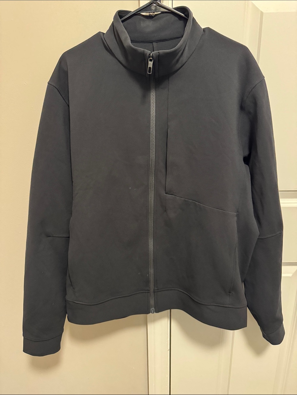 lululemon Sojourn Jacket